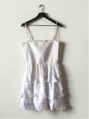 NWT Francesca’s White Smocked Mini Dress Bridal Shower Grad Open Back Large